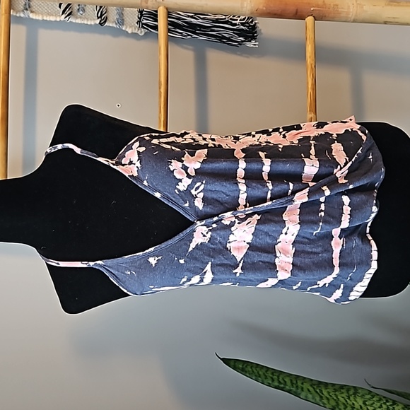 Young Fabulous & Broke NAOMI Wrap Tank - Picture 1 of 6